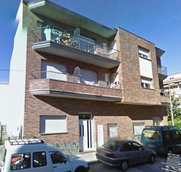 Edifici de 9 habitatges a Av. Catalunya n. 9, Alcover